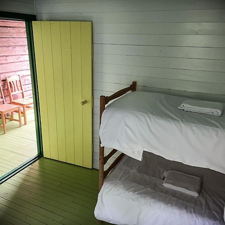 Kraemmervika Rorbuer - Rustic Cabins In Lofoten Ballstad Exterior foto