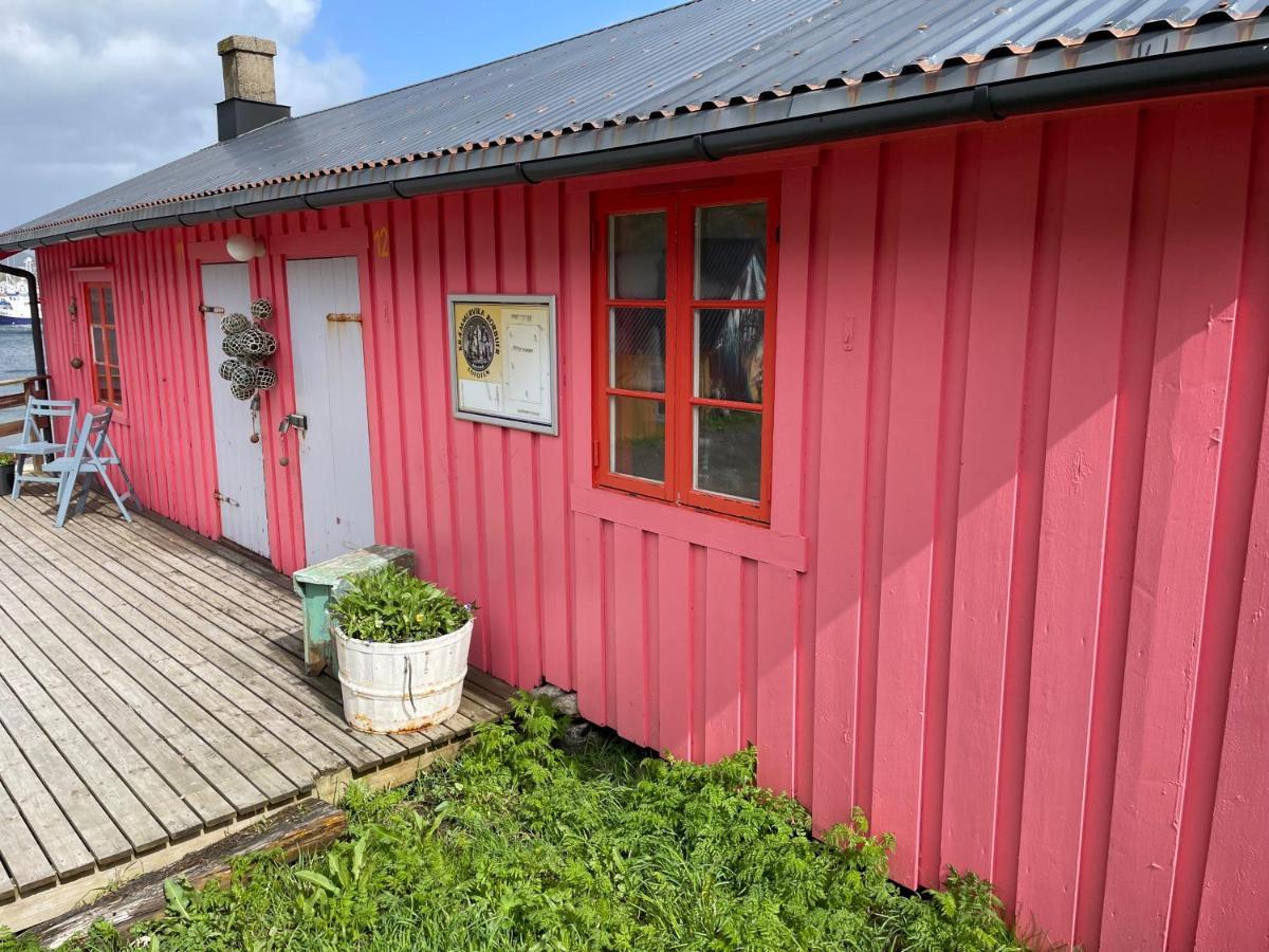 Kraemmervika Rorbuer - Rustic Cabins In Lofoten Ballstad Exterior foto