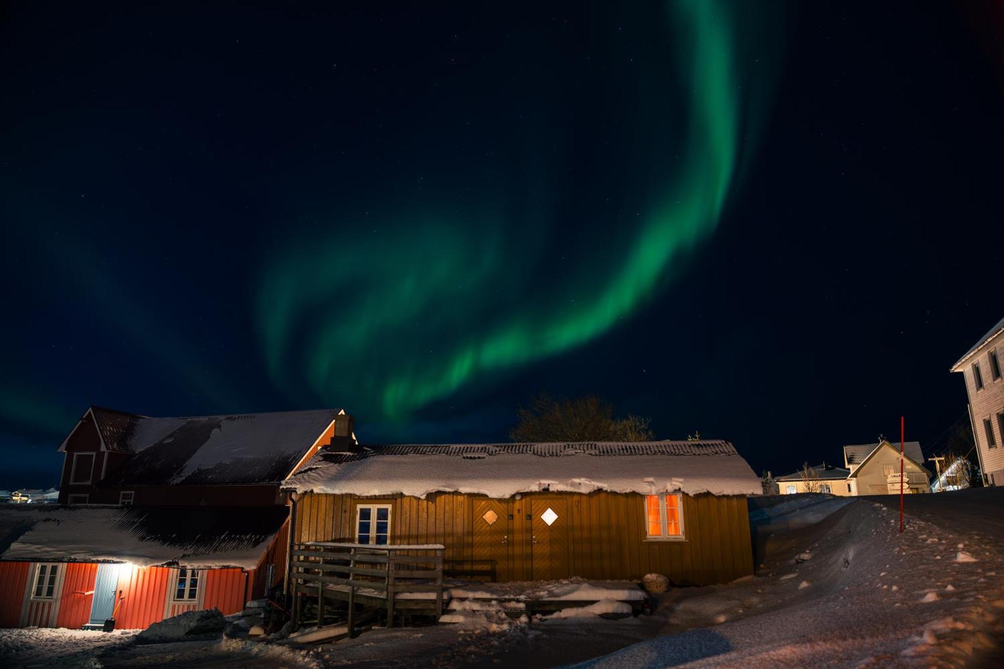 Kraemmervika Rorbuer - Rustic Cabins In Lofoten Ballstad Exterior foto